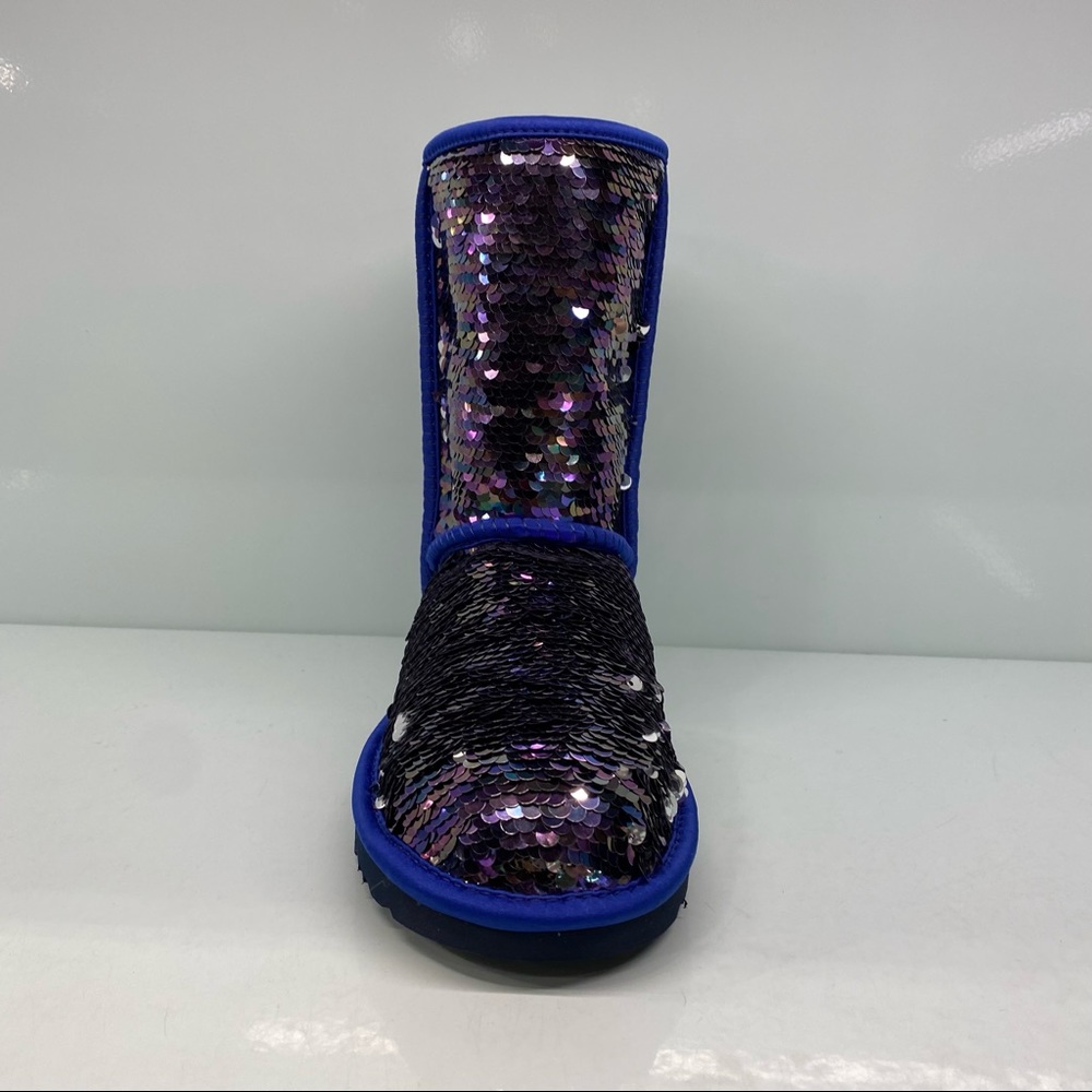 UGG | Classic Short Sequin Navy Tonal Boots NEW In Box - Picture 4 of 8